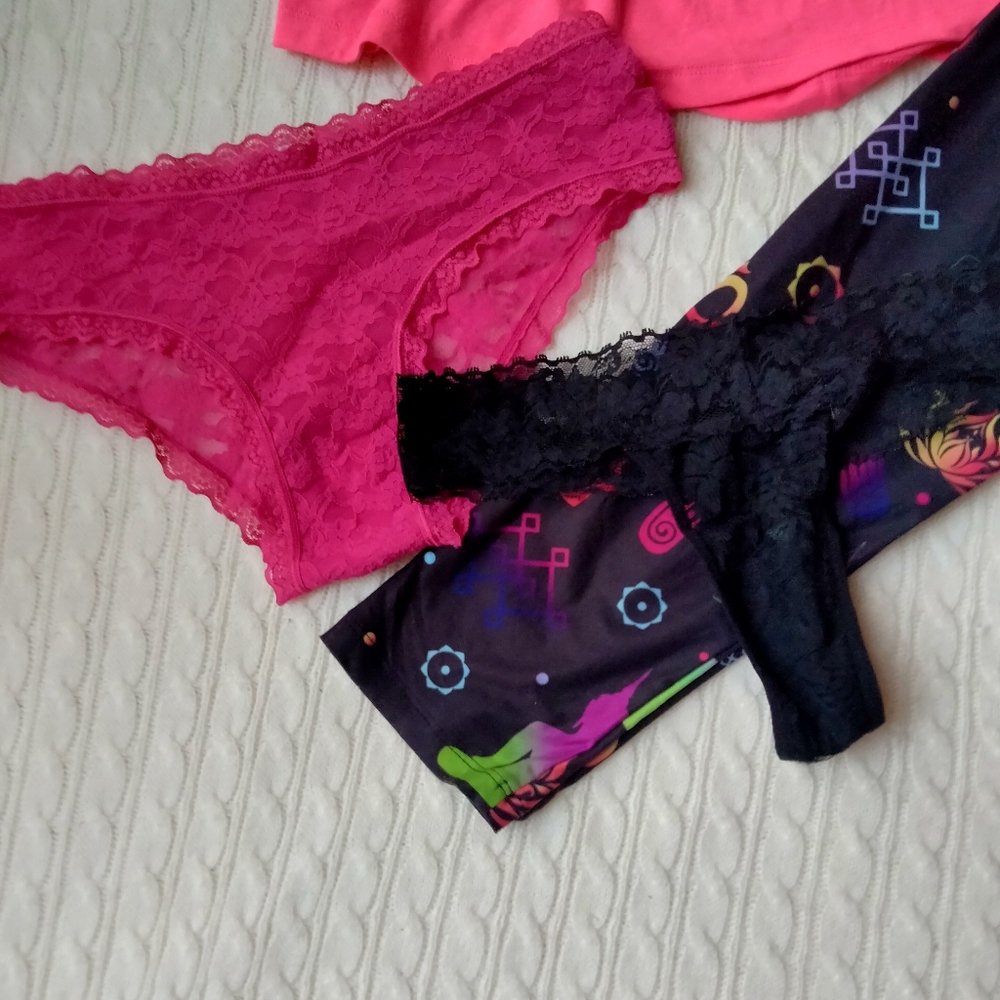 #girlonfire Ladies SM MED Lot - Picture 3 of 8